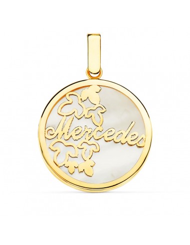 18K COLGANTE ORO AMARILLO CON NACAR PERSONALIZADO FLORES Y NOMBRE. 20 MM
