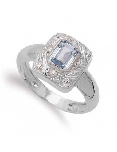 18K SORTIJA ORO BLANCO MOTIVO RECTANGULAR CON AGUAMARINA Y CIRCONITAS. ANCHO: 12 MM