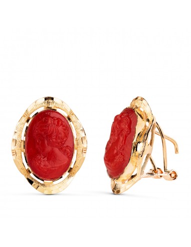 18K PENDIENTES ORO AMARILLO CAMAFEO CORAL CERCO TALLADO. MEDIDA: 19X15 MM. CIERRE OMEGA