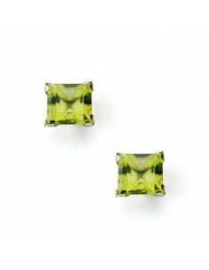 9K PENDIENTES ORO AMARILLO CUADRADOS OLIVINA NATURAL 1 42 QTS. MEDIDA: 5X5 MM. CIERRE PRESION