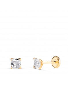 18K PENDIENTES ORO AMARILLO CIRCONITA CUADRADA CON 4 GARRAS. ANCHO: 3 5MM. CIERRE TUERCA