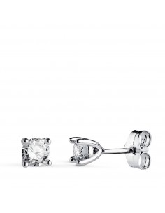 18K PENDIENTES ORO BLANCO DIAMANTES LABORATORIO TALLA BRILLANTE 4 5MM 0 600 QTS. VS2-G. 4 5X4 5 MM CIERRE PRESION