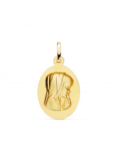18K MEDALLA ORO AMARILLO VIRGEN NIÑA OVAL LISA MATIZADA. MEDIDA: 23 X 15 MM