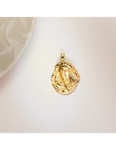 18K MEDALLA ESPERANZA DE TRIANA SILUETA TALLADA 35X28 MM