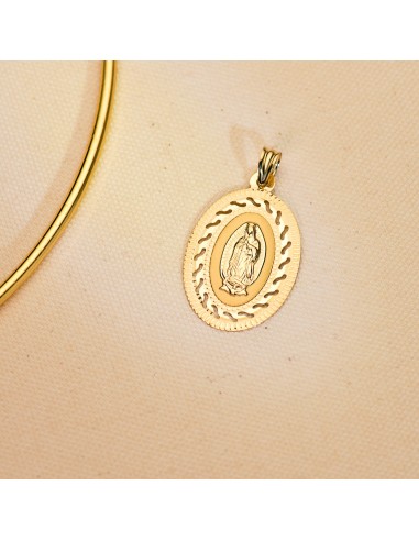 18K MEDALLA ORO AMARILLO VIRGEN GUADALUPE CERCO CALADO Y TALLADO. 34 X 22 MM