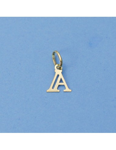 18K COLGANTE LETRA "A". 10 X 7 MM.