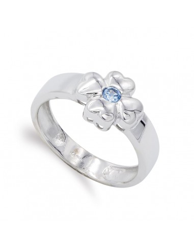 18K SORTIJA ORO BLANCO TREBOL CON CIRCONITA  AGUAMARINA. ANCHO: 10 MM