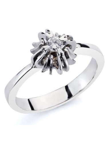 18K SOLITARIO ORO BLANCO DIAMANTE NATURAL  TALLA BRILLANTE 0.100 QTS. ANCHO: 9MM. ALTO: 7MM